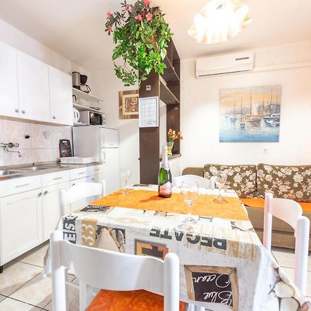 Apartments Jadran Pag Town Kültér fotó